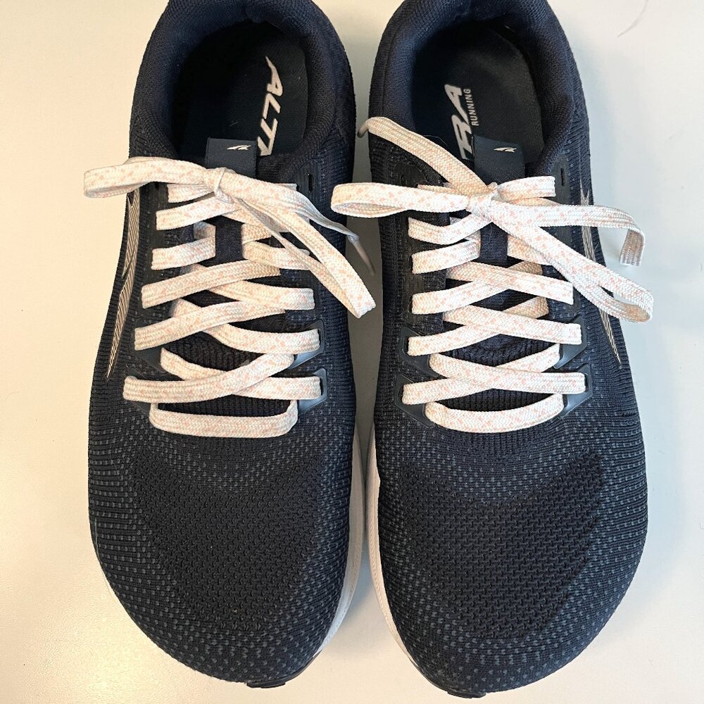 Altra Escalante Running Shoes size 7.5 W